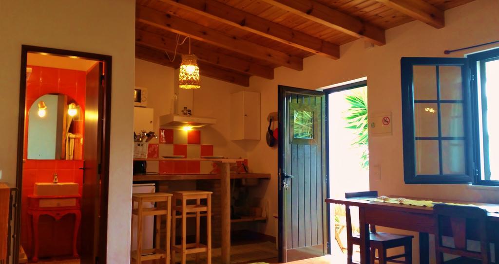 Puravida Divehouse Bed & Breakfast Sagres Exterior photo